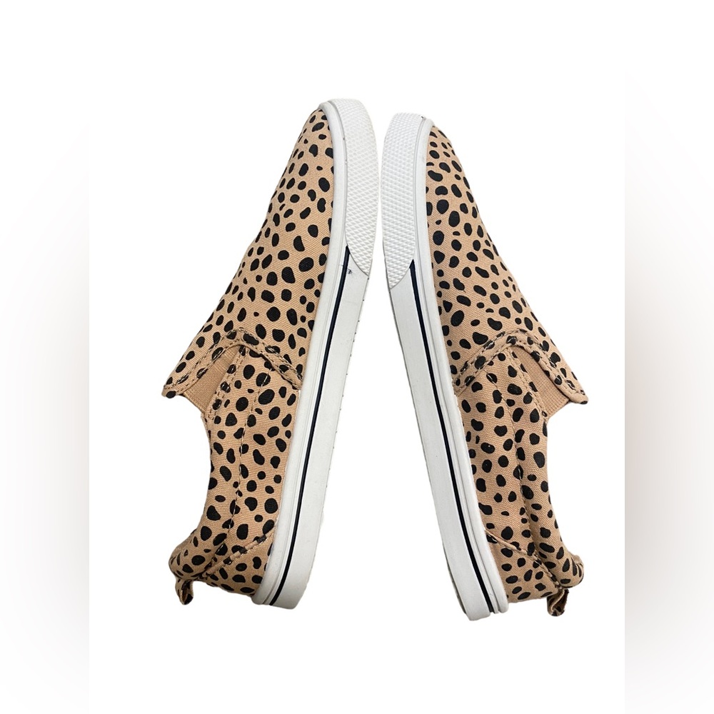 NWOT Cat & Jack Leopard Slides Size 5